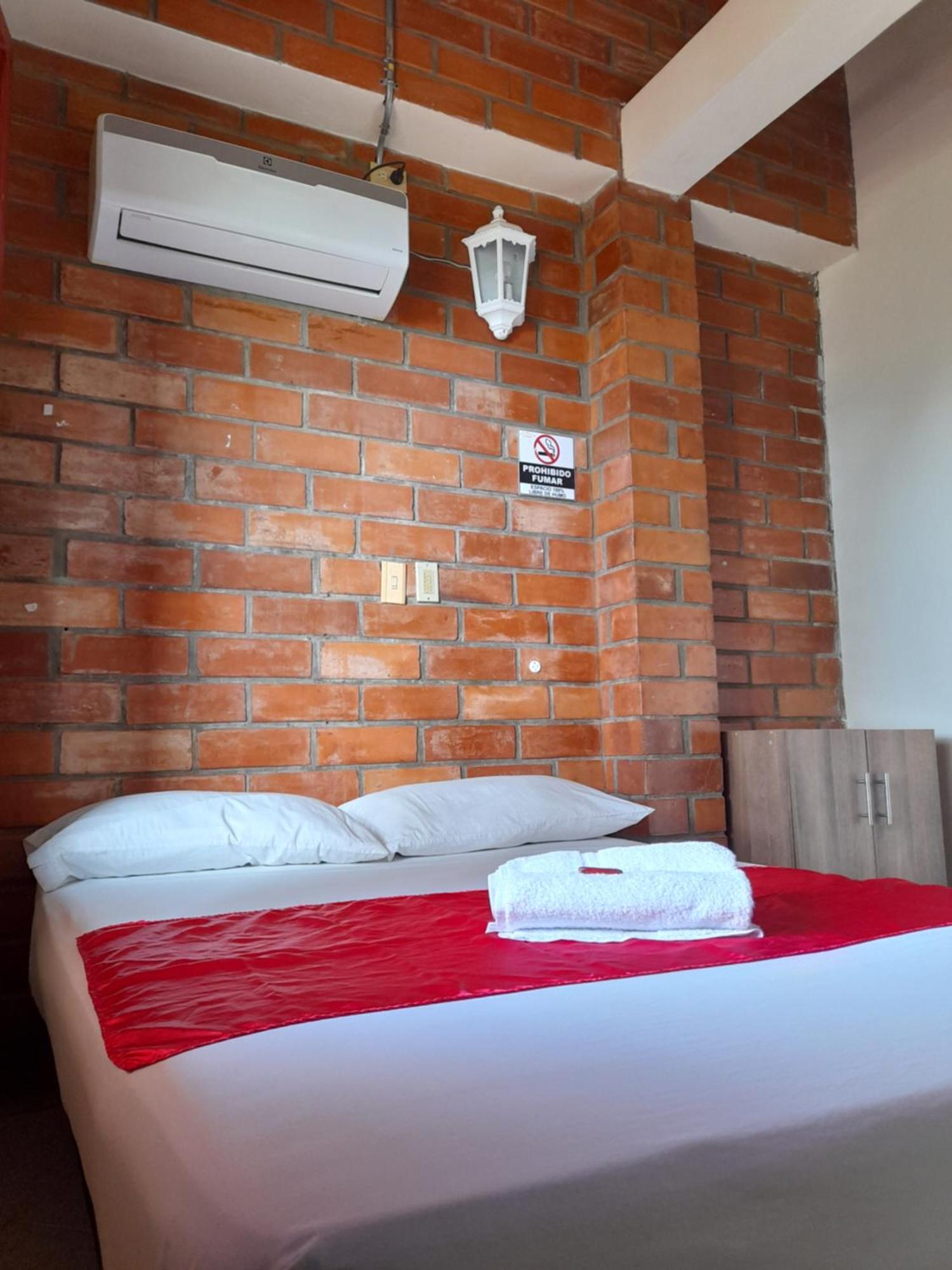 Hotel Boutique Los Gentiles Santa Fe de Antioquia Ruang foto