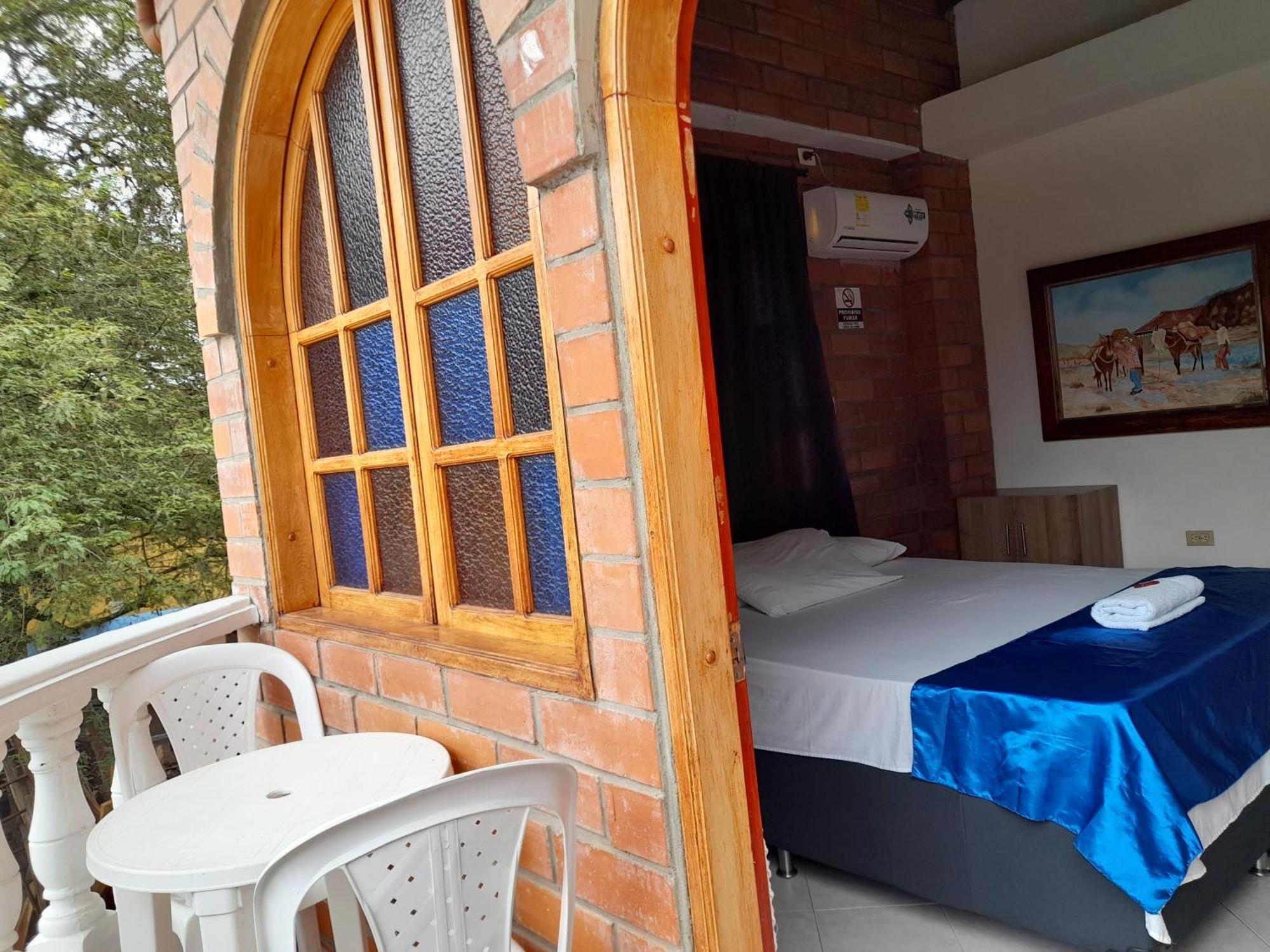 Hotel Boutique Los Gentiles Santa Fe de Antioquia Ruang foto